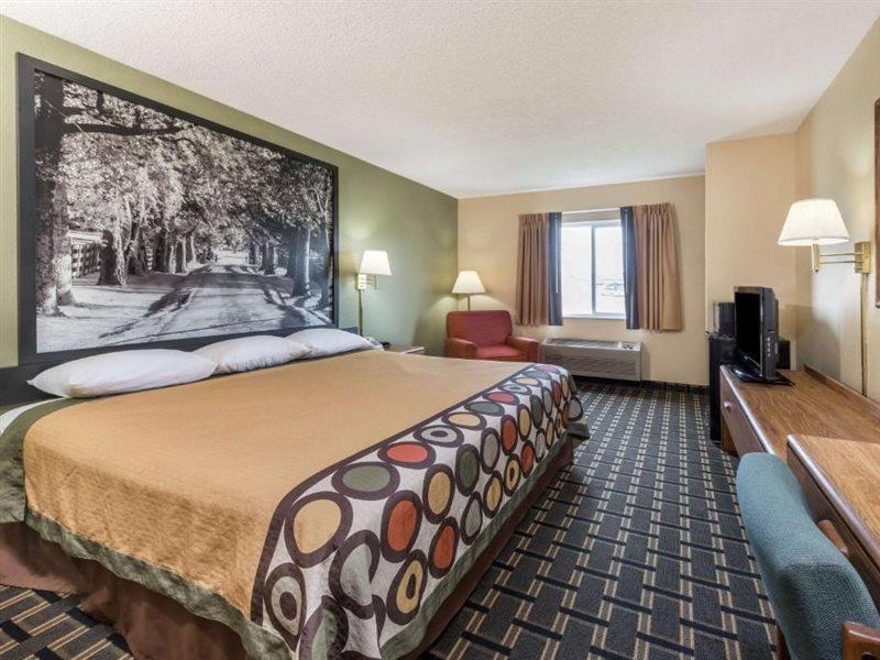 Super 8 By Wyndham Greenville Esterno foto
